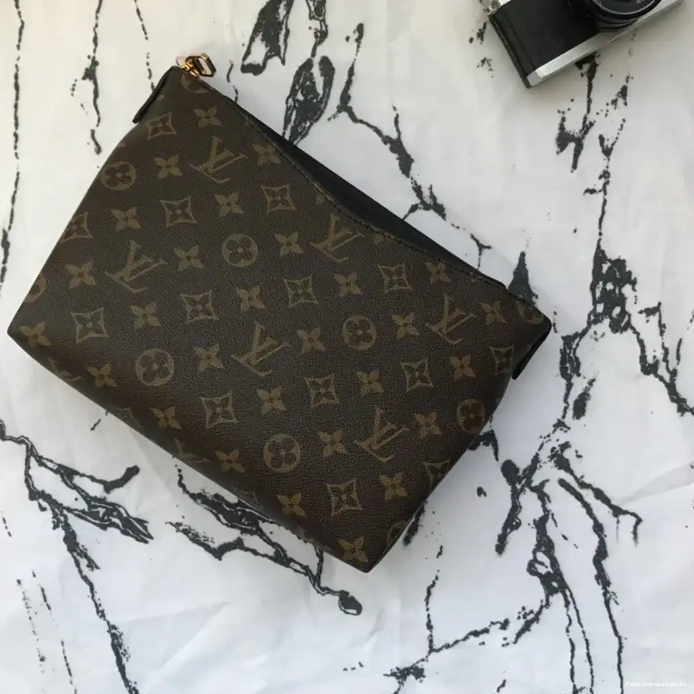 FS CHEAP CASE PALLAS BEAUTY Louis Vuitton 0608